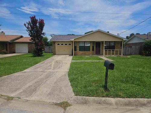 2736 Chicago Ct, Pensacola, FL, 32526-9070 | Card Image