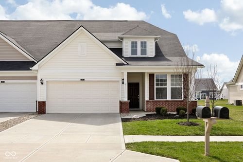 887 Tuxedo Dr, Westfield, IN, 46074-7679 | Card Image