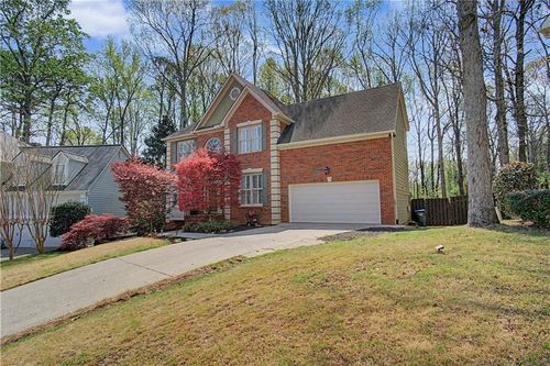 325 Camber Woods Ct, Roswell, GA, 30076-4285 | Card Image