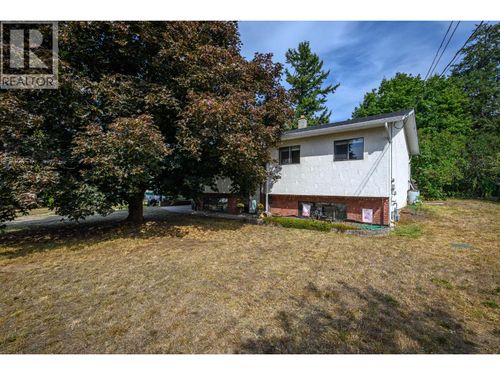 3478 Lockhart Cres, Spallumcheen, BC, V4Y0S9 | Card Image