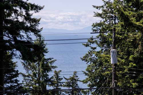 1238 Gower Point Rd, Gibsons, BC, V0N1V3 | Card Image