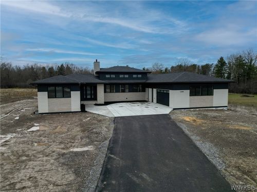 1200 Rice Rd, Elma, NY, 14059-9208 | Card Image