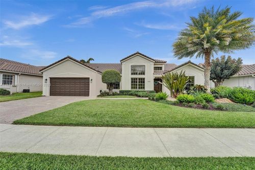 9215 Southern Orchard Rd S, Davie, FL, 33328-6998 | Card Image
