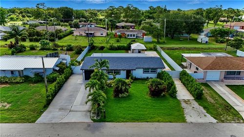 339 Allenwood Ave, LEHIGH ACRES, FL, 33936-4801 | Card Image