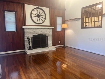 LIVING ROOM | Image 2