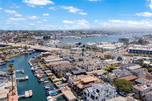 600 36th St, Newport Beach, CA, 92663-6203 | Card Image