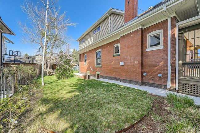 3777 Newton St, House other with 3 bedrooms, 3 bathrooms and 2 parking in Denver CO | Image 38
