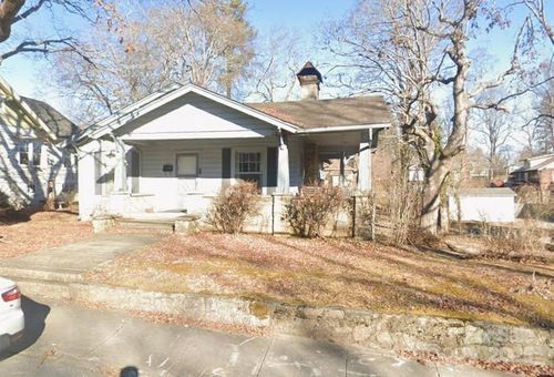 515 3rd Avenue, Hendersonville, NC, 28739 | Card Image