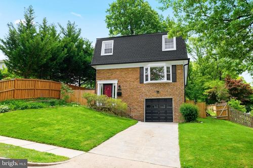 250 Aspen St, ALEXANDRIA, VA, 22305-1814 | Card Image
