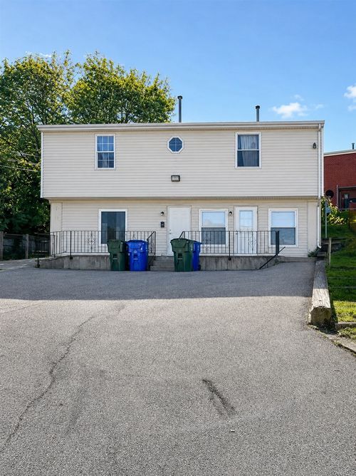 2s-264 Union St, Fall River, MA, 02721-1516 | Card Image