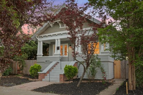 2616 Q Street, Sacramento, CA, 95816 | Card Image