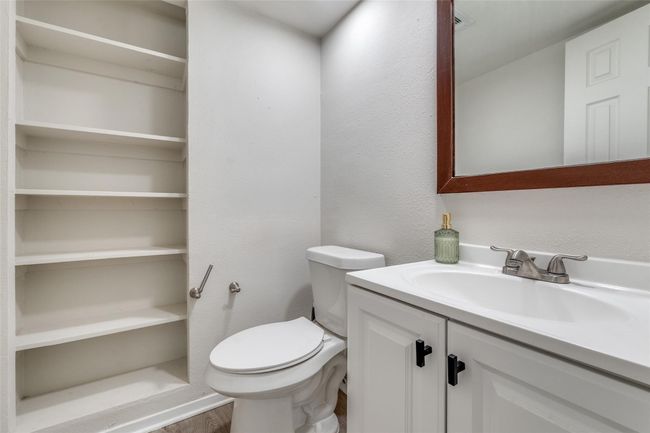 APT-120 - 10211 Regal Oaks Dr, Condo with 2 bedrooms, 2 bathrooms and null parking in Dallas TX | Image 20