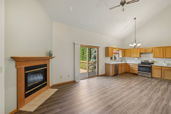 UNIT-1 - N4233 Alpine Village Ln, Condo with 3 bedrooms, 2 bathrooms and null parking in CAMBRIDGE WI | Image 6