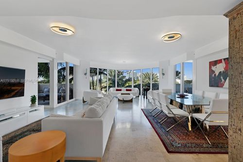 504-19333 Collins Ave, Sunny Isles Beach, FL, 33160-2336 | Card Image