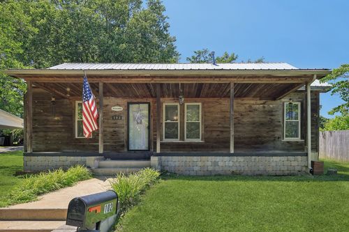 102 Nall Ave, CENTERVILLE, TN, 37033-1628 | Card Image