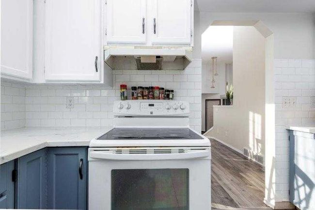 134 Somerset Drive Sw, House other with 4 bedrooms, 3 bathrooms and 4 parking in Calgary AB | Image 8