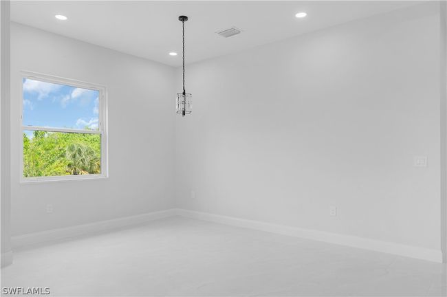 View of unfurnished room | Image 26