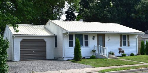 106 Vinewood Ave, Sturgis, MI, 49091-2362 | Card Image