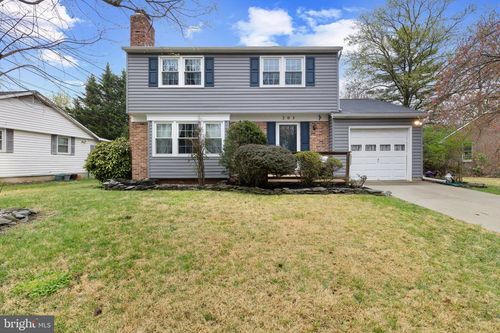 203 Sweetser Rd, LINTHICUM HEIGHTS, MD, 21090-2135 | Card Image