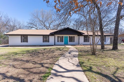 105 Timber Ridge Cir, Burleson, TX, 76028-3109 | Card Image