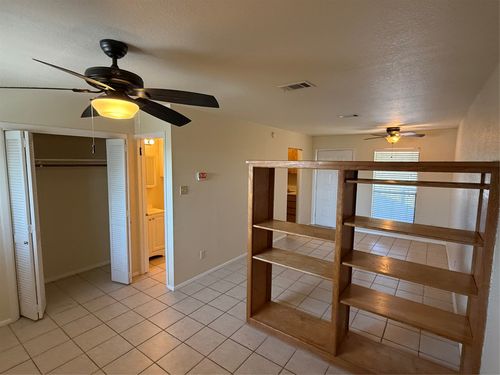 301-4701 Red River St, Austin, TX, 78751-3342 | Card Image