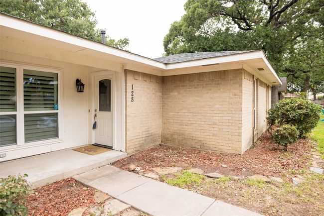 128 Greenwood Ct, House other with 3 bedrooms, 2 bathrooms and null parking in Coppell TX | Image 37
