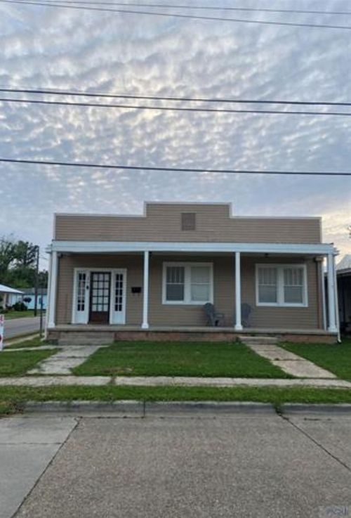 574 Goode St, Thibodaux, LA, 70301-3514 | Card Image