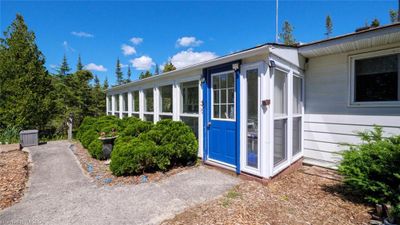 1034 Dorcas Bay Rd, House other with 3 bedrooms, 1 bathrooms and 7 parking in Tobermory ON | Image 3