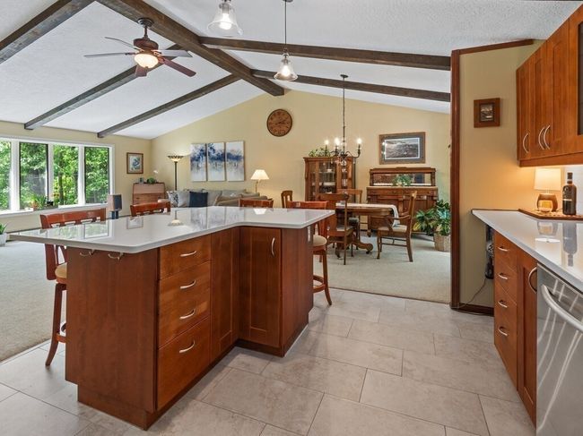 190 Stafford St, House other with 3 bedrooms, 2 bathrooms and 8 parking in Charlton MA | Image 11