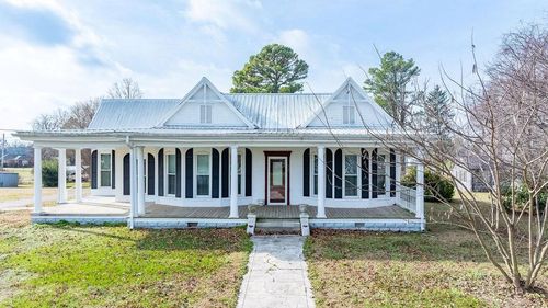 439 N Main St, Trenton, KY, 42286-9785 | Card Image