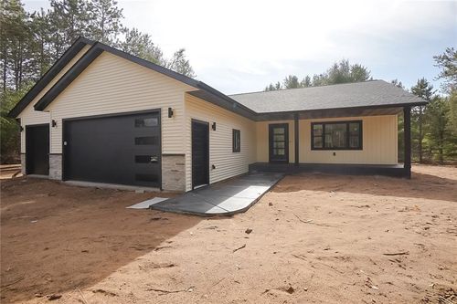 20251 72nd Ave, Chippewa Falls, WI, 54729-6477 | Card Image