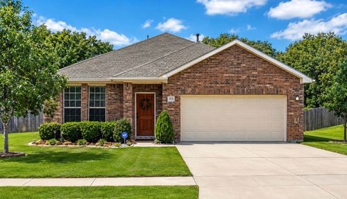 5919 Waterford Dr, Grand Prairie, TX, 75052-8524 | Card Image