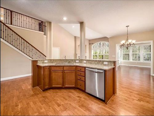 9390-9390 Pratolino Villa Dr, Dublin, OH, 43016-7375 | Card Image