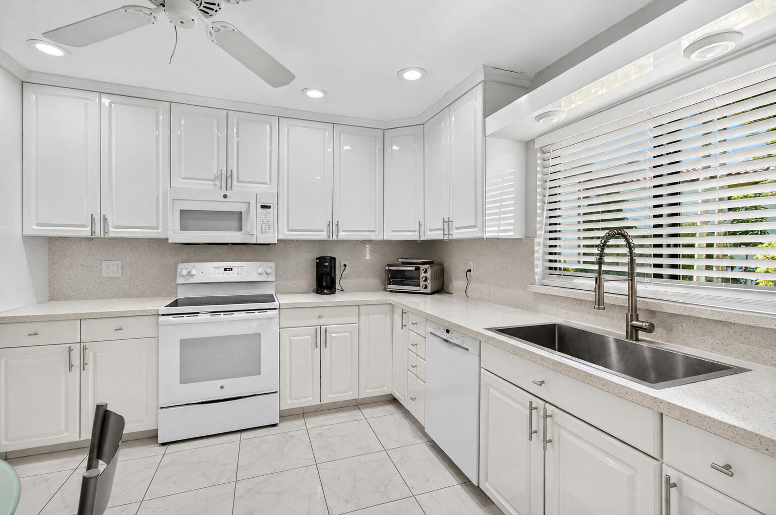 Residential Lease in Boca Raton 3
