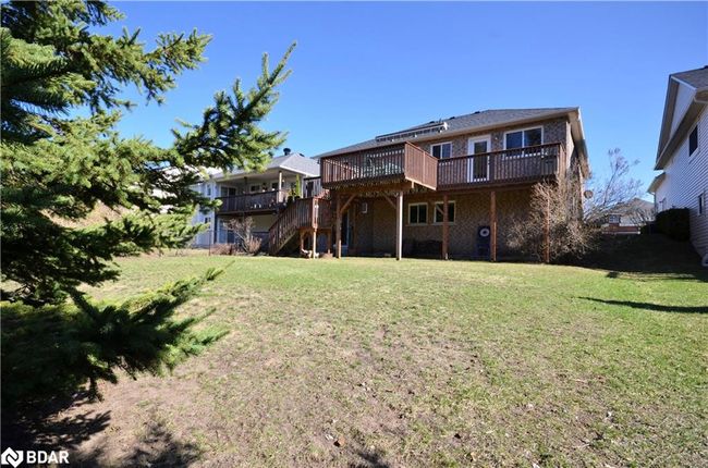 21 Red Pine Cres, House other with 2 bedrooms, 2 bathrooms and 6 parking in Wasaga Beach ON | Image 34