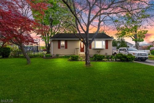 6 N Dell Ave, Kenvil, NJ, 07847-2553 | Card Image