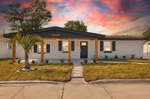 3904 W Hamilton Ave, Tampa, FL, 33614-2655 | Card Image