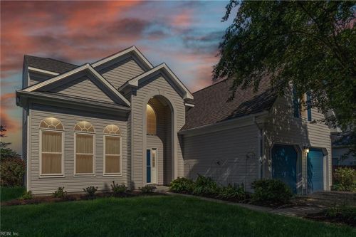 3305 Fayette Dr, Virginia Beach, VA, 23456-3597 | Card Image