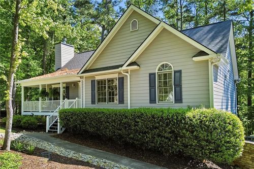 118 Brookhaven Ln, Canton, GA, 30114-8773 | Card Image