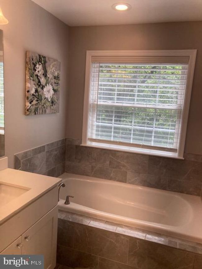 8305 Bletzer Rd, House other with 4 bedrooms, 4 bathrooms and null parking in DUNDALK MD | Image 25