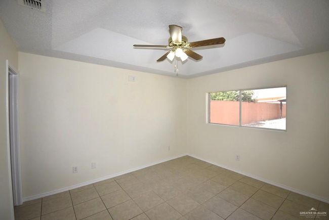 Master Bedroom | Image 6