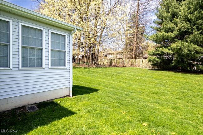 265 Thorn Way, Condo with 2 bedrooms, 2 bathrooms and null parking in Doylestown OH | Image 25