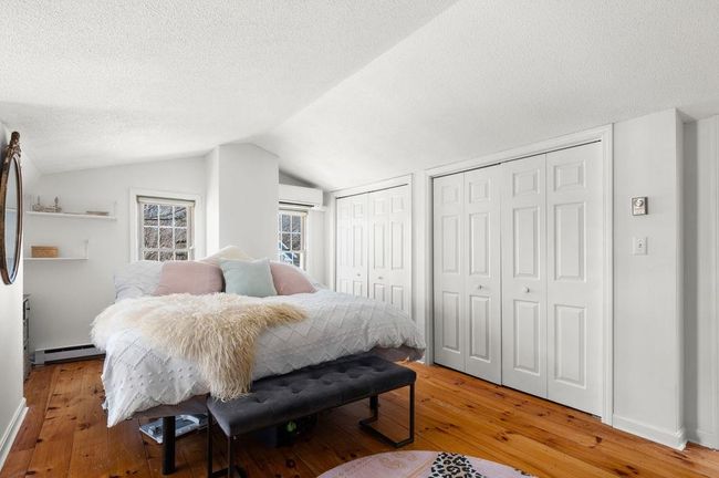 APT-5 - 13 Grove St, Condo with 3 bedrooms, 2 bathrooms and null parking in Kennebunk ME | Image 17