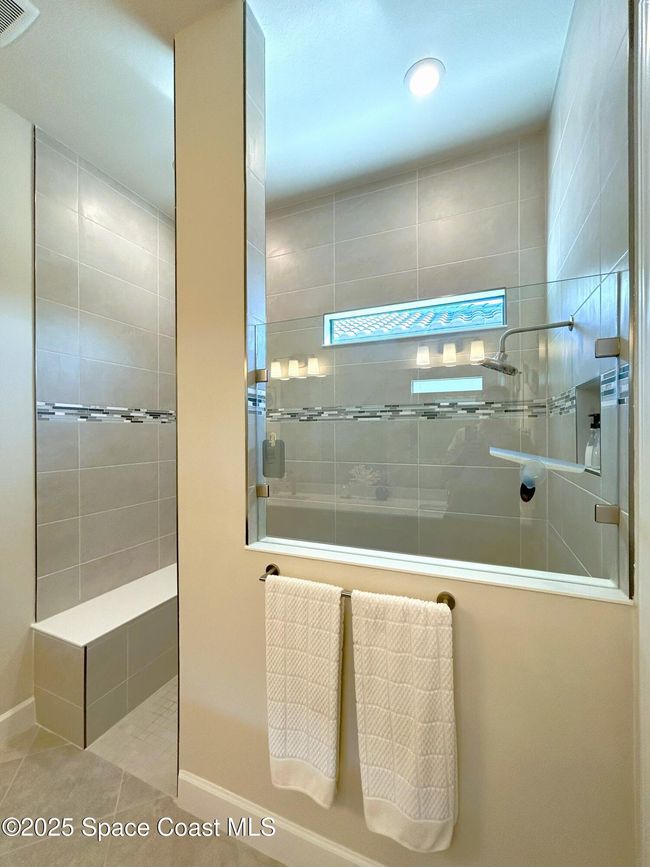 410 Se Vallarta Dr, House other with 3 bedrooms, 3 bathrooms and null parking in Port St. Lucie FL | Image 26