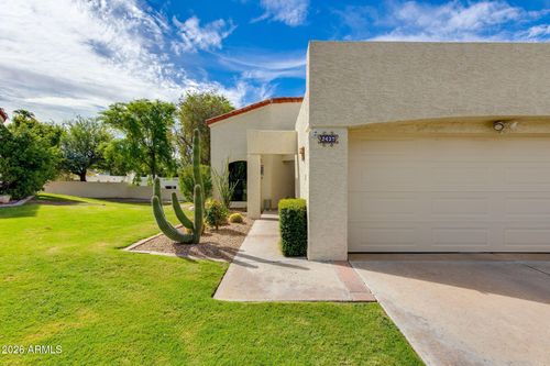 2437 E Rancho Dr, Phoenix, AZ, 85016-2835 | Card Image