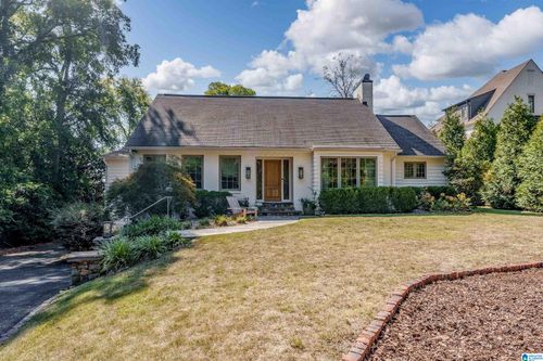 5 Ridge Dr, Mountain Brk, AL, 35213-3631 | Card Image