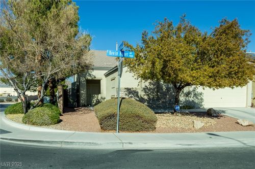 904 Kevin Baker Avenue, North Las Vegas, NV, 89086 | Card Image