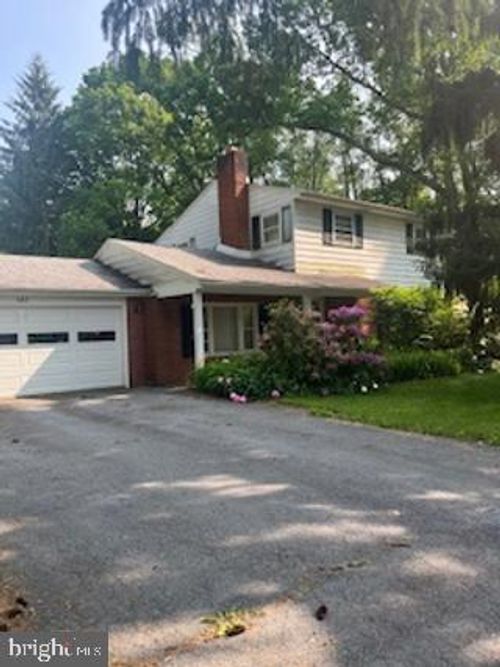 147 W Blade Dr, Pennsylvania Furnace, PA, 16865-9500 | Card Image