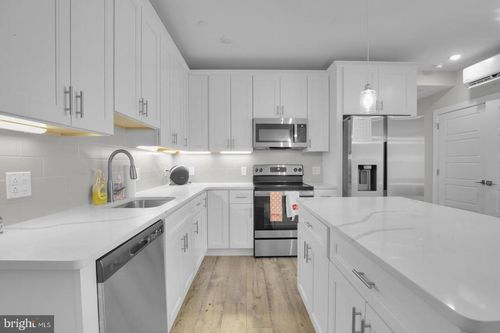 401-2209 N Broad St, PHILADELPHIA, PA, 19132-4613 | Card Image