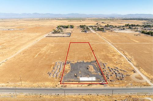4691 E Avenue I, Lancaster, CA, 93535 | Card Image